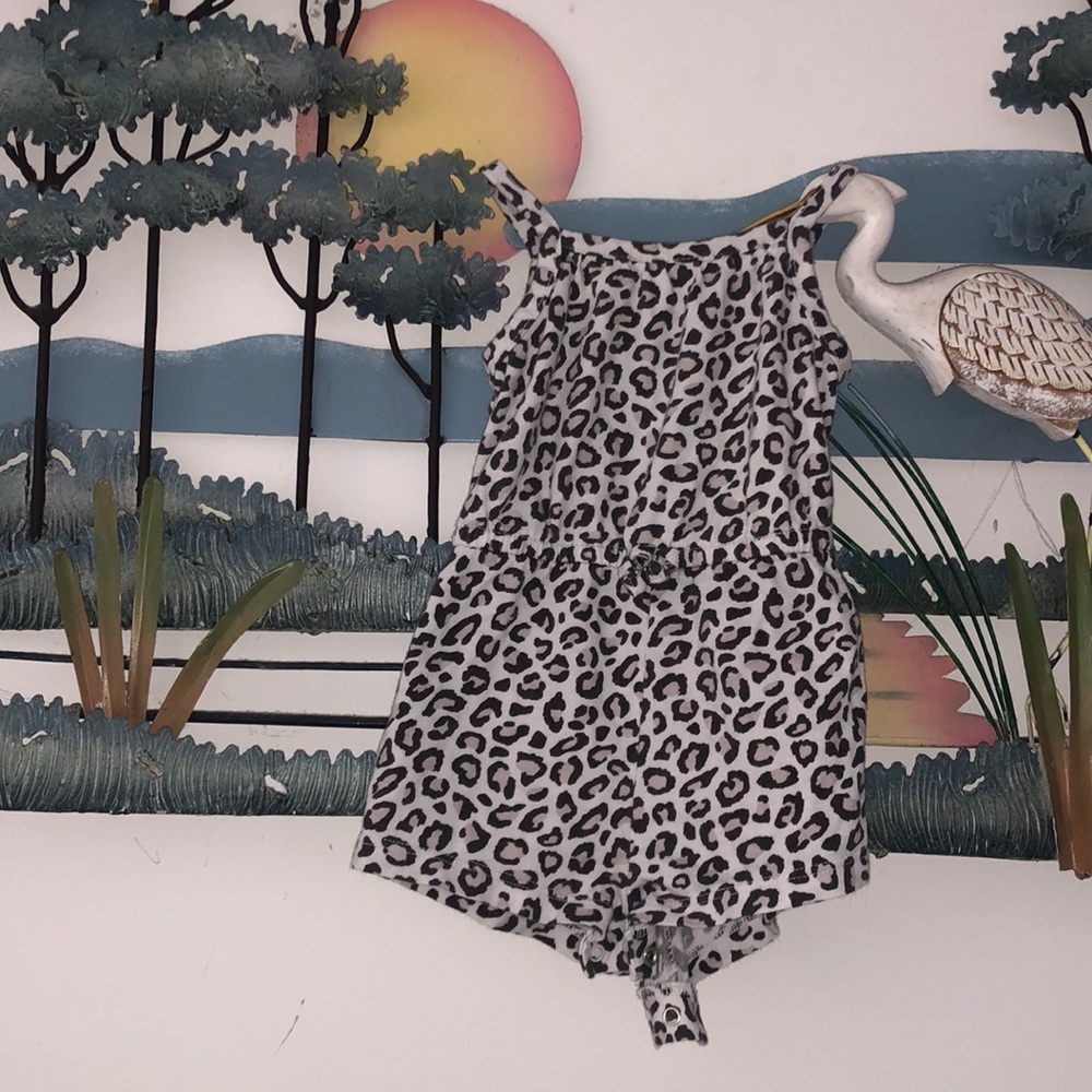 Baby Girl Romper bundle - Picture 6 of 7